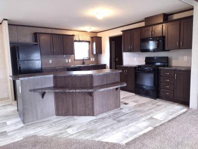 Mobile Home at 23154 Swallow Lot 249 New Boston, MI 48164