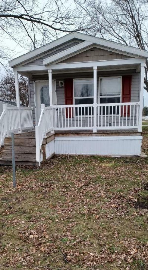 Photo 1 of 2 of home located at 1529 Southwood Dr. Lot 1529Sw Mishawaka, IN 46544