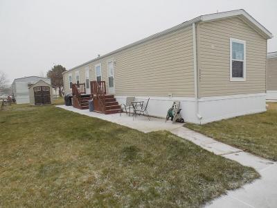 Mobile Home at 23481 Valley Dr Brownstown, MI 48174