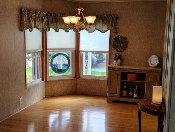 1992 MERIT Mobile Home