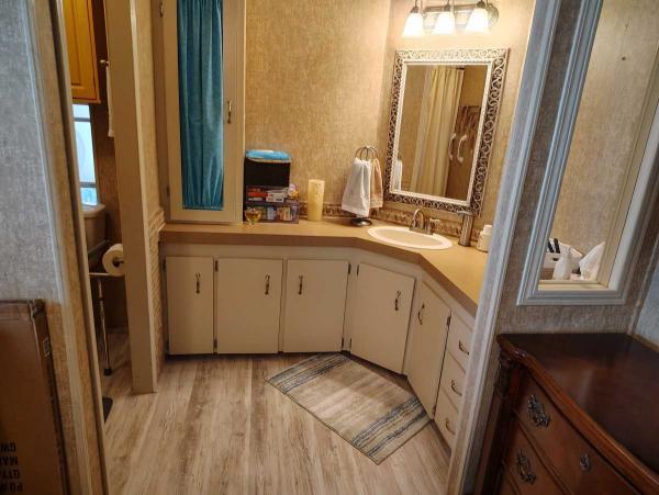 1992 MERIT Mobile Home