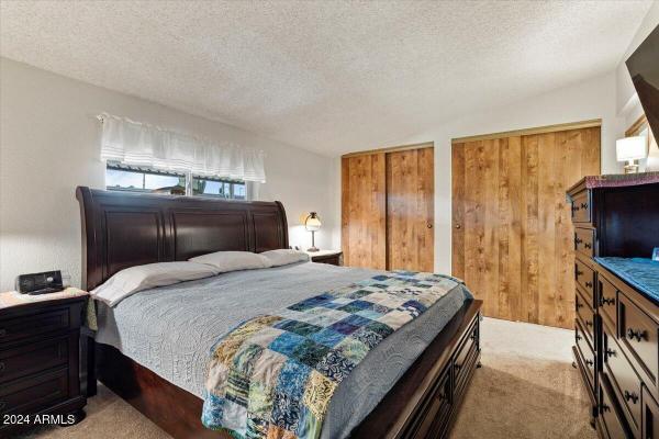 1984 Golden West Home Doublewide / Ground Set  Manufactured Home