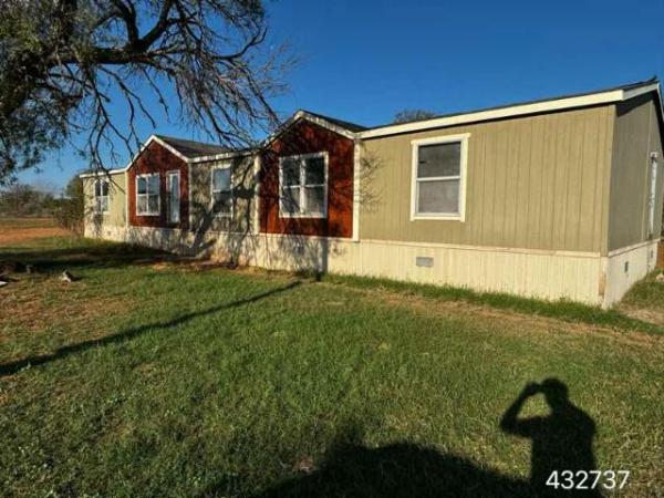 Photo 1 of 1 of home located at Mi Casa Housing 17281 Interstate 35 S Atascosa, TX 78002