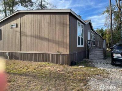 Mobile Home at 16573 Kingsbury Dr Conroe, TX 77303