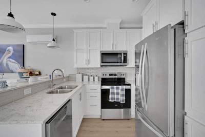 Photo 4 of 31 of home located at 5200 28th Street North, #163 Saint Petersburg, FL 33714