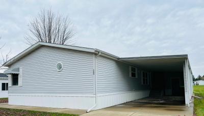 Mobile Home at 6270 Clover Way S Lot Cs6270 Saginaw, MI 48603