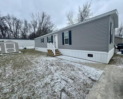 Mobile Home at 179 Ponderosa Trail South Belleville, MI 48111