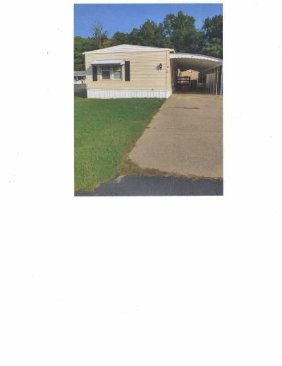 Mobile Home at 18 Wilpark Dr Akron, OH 44312