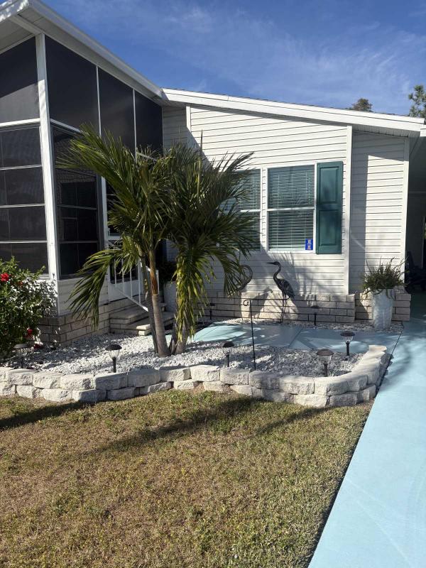 1998 Palm Harbor Manufactured Home