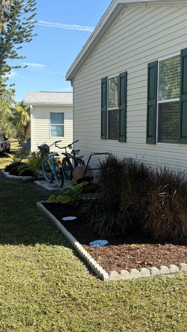 1998 Palm Harbor Manufactured Home