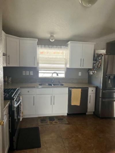 Photo 3 of 12 of home located at 913 S Grand Ave #46 San Jacinto, CA 92582