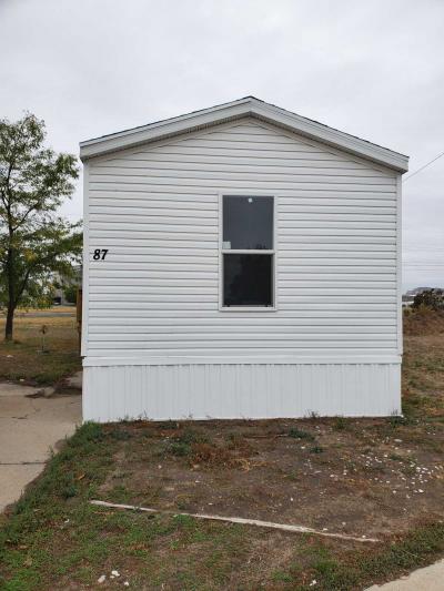 Photo 4 of 17 of home located at 87 Jerry Dr Scottsbluff, NE 69361