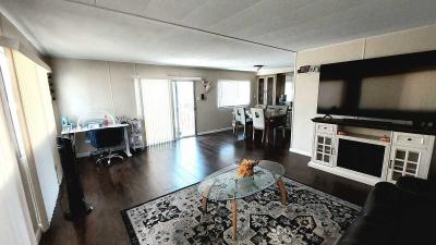 Photo 2 of 8 of home located at 201 W Mccord Ave #4 Bakersfield, CA 93308