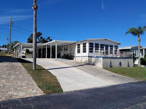 1975  Mobile Home For Sale