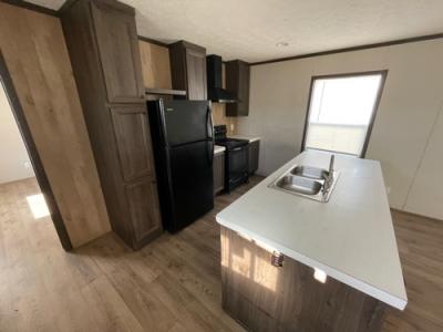 Photo 3 of 18 of home located at 14258 Airline Hwy Gonzales, LA 70737