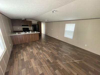 Photo 3 of 19 of home located at 280 E Mount Pleasant Rd Trlr 50 Zachary, LA 70791