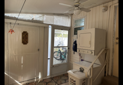 Photo 5 of 11 of home located at 7125 Fruitville Rd 1356 Sarasota, FL 34240