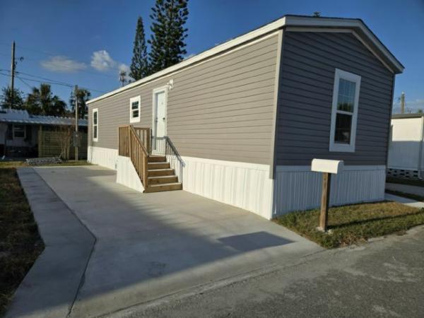 2024 Live Oak Homes S-4401D Manufactured Home