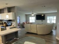 1990 Palm Manufactured Home