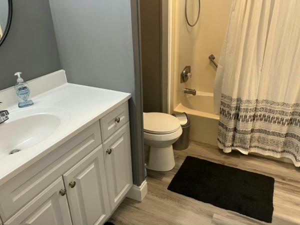 1990 Palm Manufactured Home