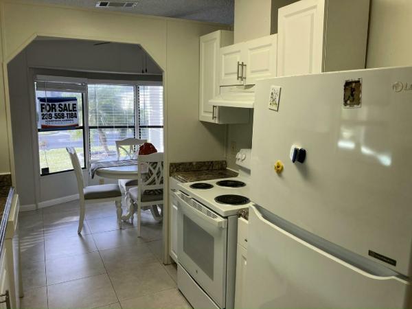 1987 Meri Manufactured Home