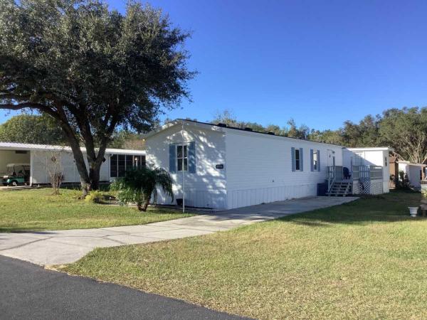 Photo 1 of 2 of home located at 12701 Sunset Harbor Rd Lot 20 Weirsdale, FL 32195