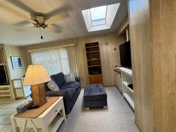 1988 Palm M.H. Manufactured Home