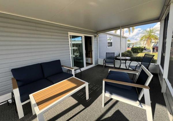 1988 Palm M.H. Manufactured Home