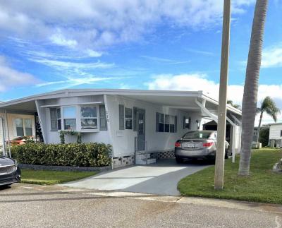 Mobile Home at 2505 East Bay Dr. Largo, FL 33771