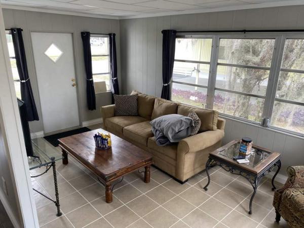 1972 HOME Manufactured Home