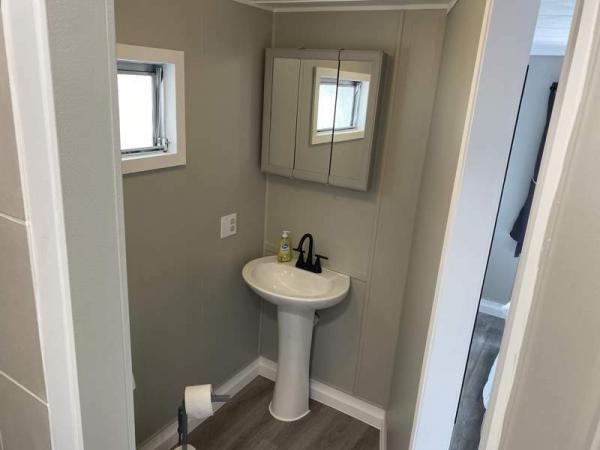 1972 HOME Manufactured Home