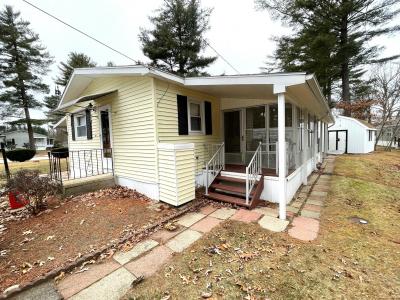 Photo 5 of 20 of home located at 1 Oak Grove Trail Nashua, NH 03062