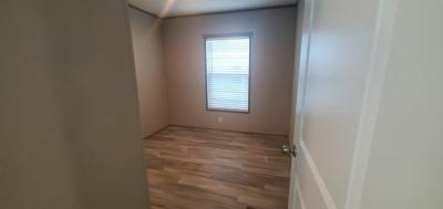 Photo 3 of 28 of home located at 230 Sun Terrace Tampa, FL 33613