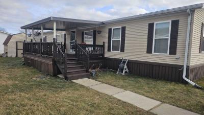 Mobile Home at 17571 Cherry St Brownstown, MI 48174