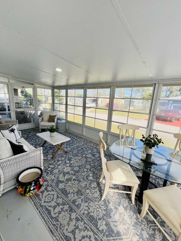 1985 Twin Manufactured Home