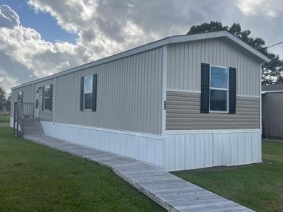 Mobile Home at 204 Mills St Lot 32 Scott, LA 70583