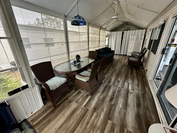 1993 Mobile Home
