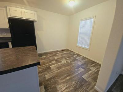 Photo 4 of 11 of home located at 825 N Lamb Blvd, #310 Las Vegas, NV 89110