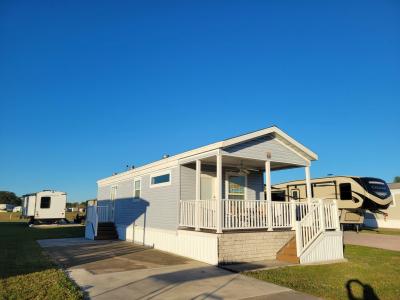 Photo 2 of 10 of home located at 3751 Laurel Valley Blvd. Zephyrhills, FL 33542