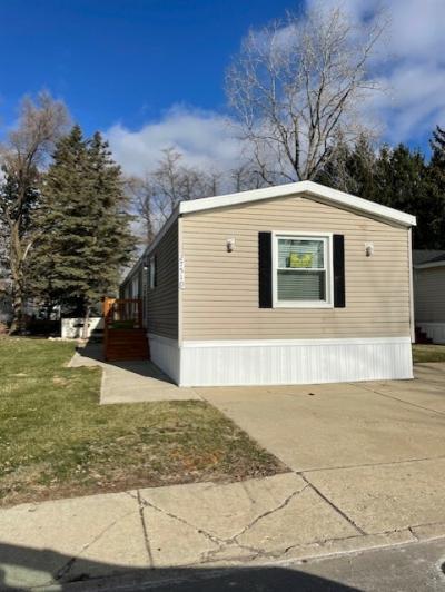 Mobile Home at 27510 Versailles Ln #520 Romulus, MI 48174