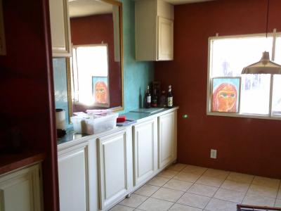 Photo 4 of 10 of home located at 7112 Pan American Fwy NE #235 Albuquerque, NM 87109