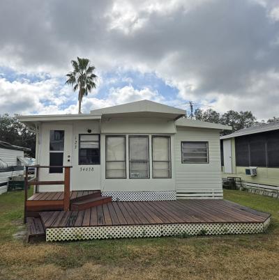 Mobile Home at 34638 Lillian St Zephyrhills, FL 33541