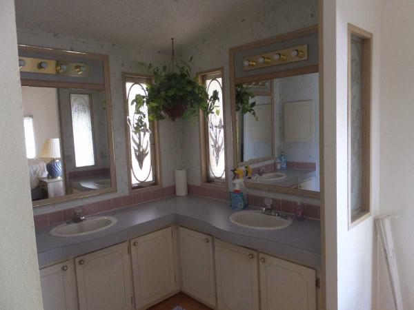 1989 Barr Manufactured Home