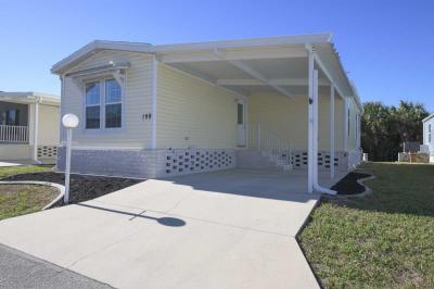 Photo 2 of 31 of home located at 701 Aqui Esta Dr. #198 Punta Gorda, FL 33950