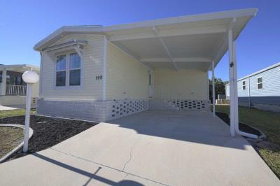 Photo 3 of 31 of home located at 701 Aqui Esta Dr. #198 Punta Gorda, FL 33950