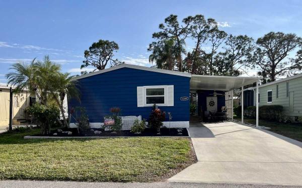 Photo 1 of 2 of home located at 1209 N Indies Cir Venice, FL 34285