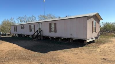 Mobile Home at 205 De La Garza Ln Poteet, TX 78065