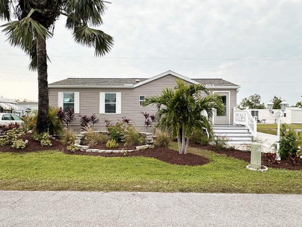 Photo 1 of 2 of home located at 25501 Trost Blvd. 11-45 Bonita Springs, FL 34135