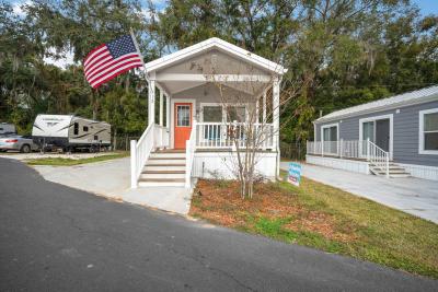 Photo 2 of 20 of home located at 39515 Rabbit Run Rv#12 Zephyrhills, FL 33542