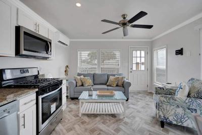 Photo 5 of 8 of home located at 39515 Rabbit Run Rv#12 Zephyrhills, FL 33542